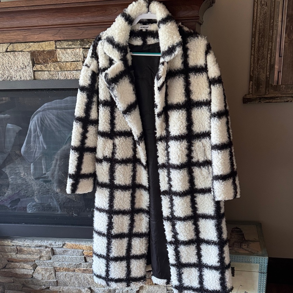 Plaid Black and White Women's Coat